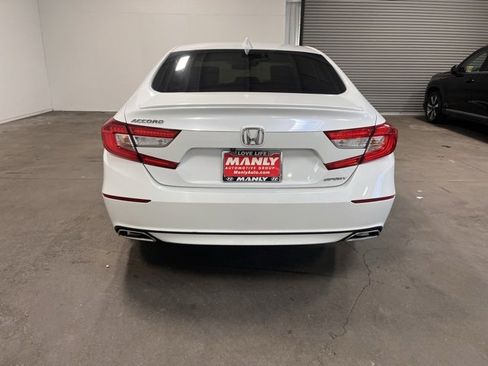Used 2018 Honda Accord Sport image 4