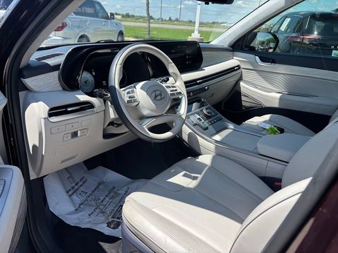 Used 2023 Hyundai Palisade Calligraphy FWD image 5