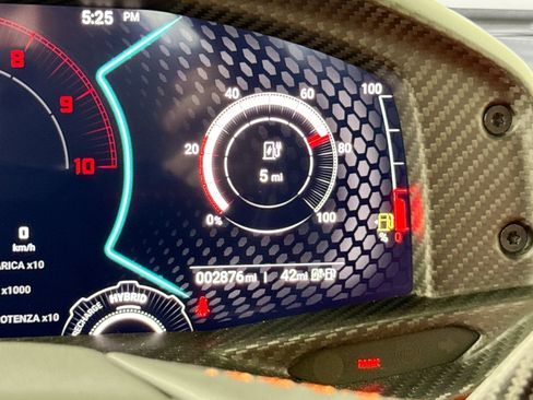 Used 2024 Lamborghini Revuelto AWD/4WD image 28