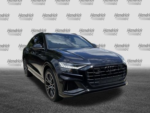 Used 2021 Audi Q8 Premium Plus w/ Premium Plus Package AWD/4WD image 2