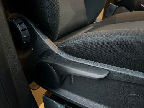 Used 2021 Mercedes-Benz Sprinter 2500 image 16