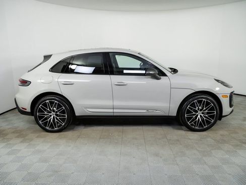 New 2026 Porsche Macan Turbo image 28