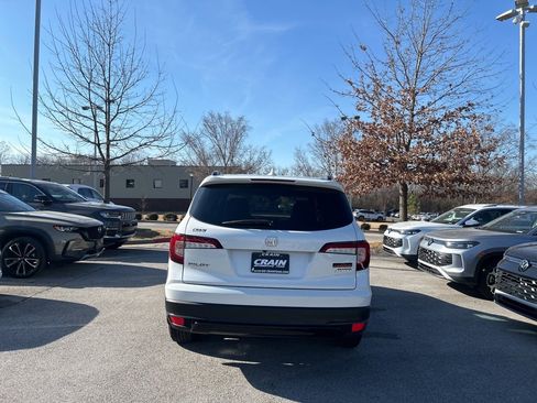 Used 2022 Honda Pilot TrailSport image 4