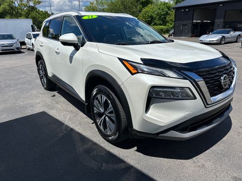 Used 2021 Nissan Rogue SV AWD/4WD image 4