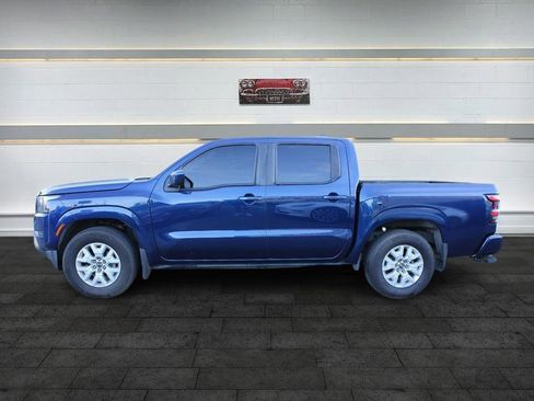 Used 2022 Nissan Frontier SV w/ Technology Package image 4