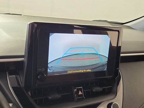 Used 2025 Toyota Corolla SE FWD image 29