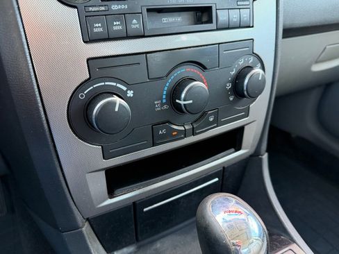 Used 2005 Chrysler 300 Touring w/ Sound Group image 20