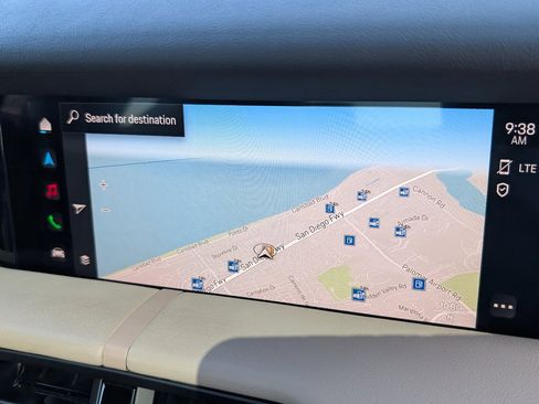 Used 2023 Porsche Taycan image 14