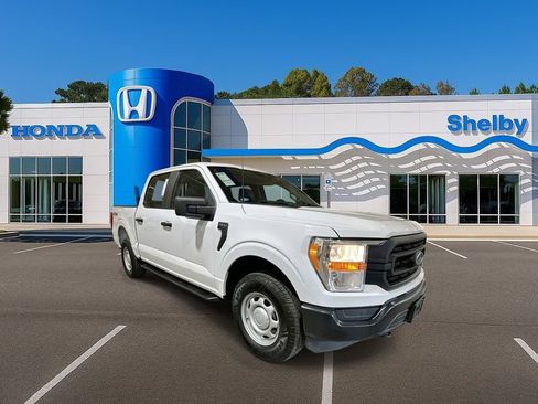 Used 2021 Ford F150 XL w/ Trailer Tow Package image 2