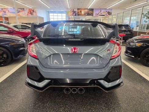 Used 2019 Honda Civic Type R image 6