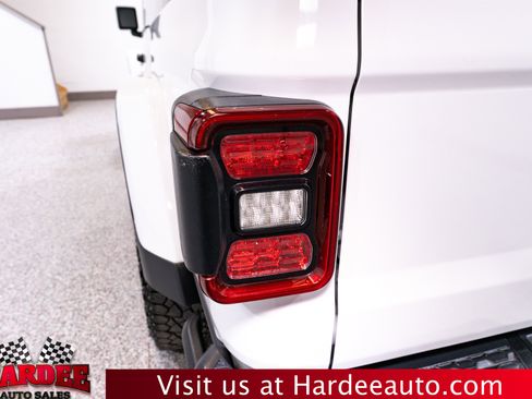 Used 2020 Jeep Gladiator Rubicon image 9