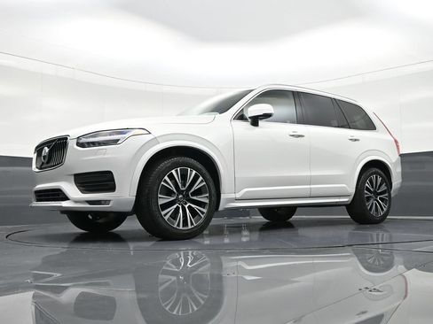 Used 2021 Volvo XC90 T6 Momentum w/ Protection Package Premier image 26