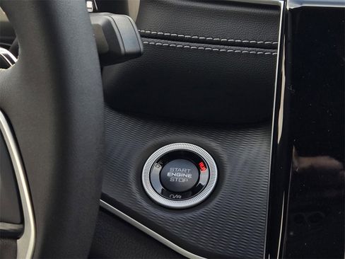 New 2025 Jeep Grand Cherokee L Altitude image 22