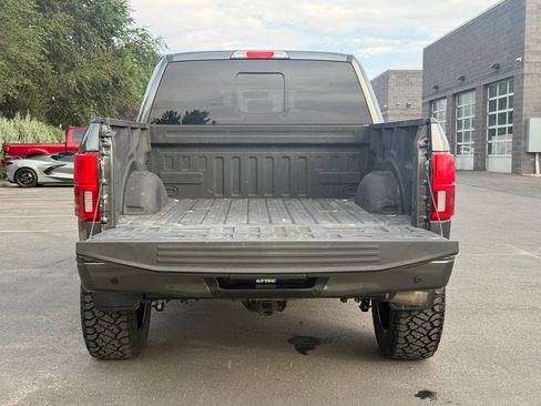 Used 2020 Ford F150 Lariat w/ Equipment Group 502A Luxury AWD/4WD image 12