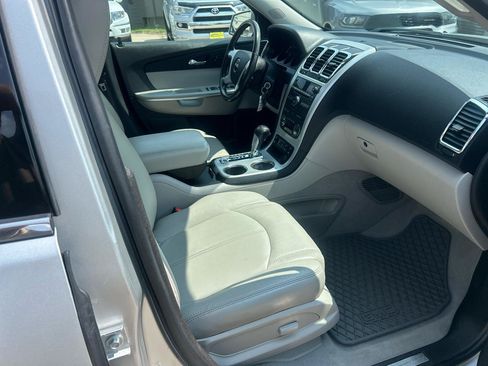Used 2012 GMC Acadia SLT AWD/4WD image 18