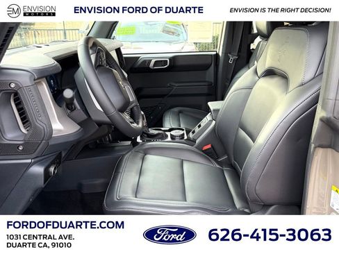 New 2025 Ford Bronco Outer Banks image 11