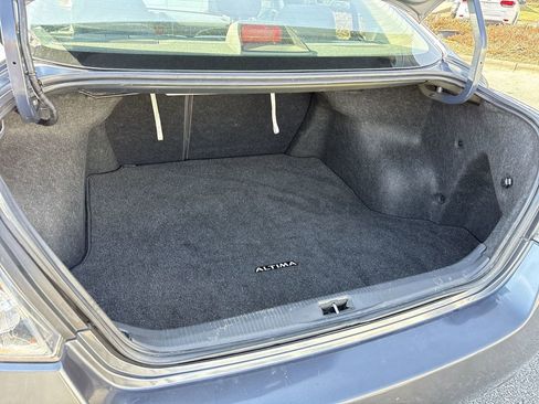 Used 2012 Nissan Altima 3.5 SR image 24