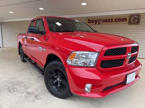 Used 2017 RAM 1500 Express image 2
