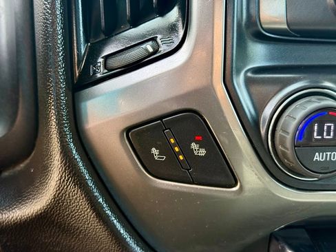 Used 2017 Chevrolet Silverado 1500 LT w/ All Star Edition AWD/4WD image 32