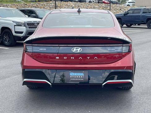 Certified 2026 Hyundai Sonata SEL FWD image 4