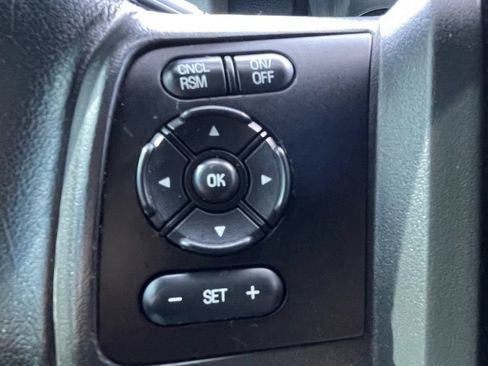 Used 2015 Ford F250 Lariat w/ Lariat Ultimate Package AWD/4WD image 16