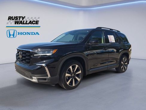 Used 2024 Honda Pilot Elite image 1