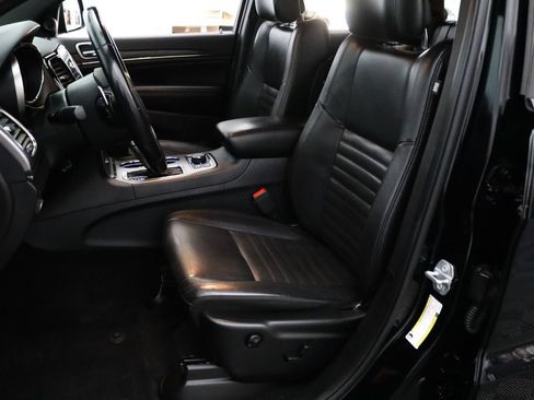 Used 2019 Jeep Grand Cherokee Limited X AWD/4WD image 2