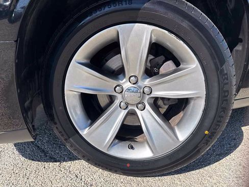 Used 2019 Dodge Challenger SXT RWD image 24