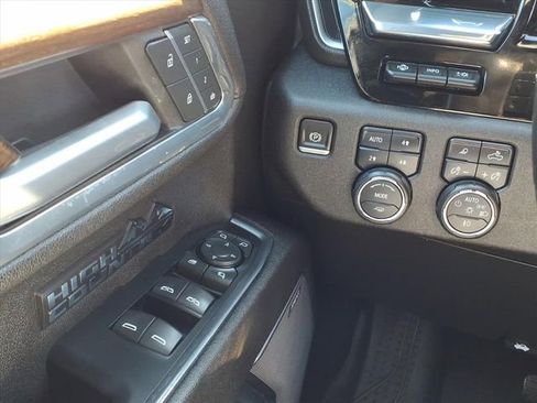 Certified 2023 Chevrolet Silverado 1500 High Country w/ Technology Package AWD/4WD image 20