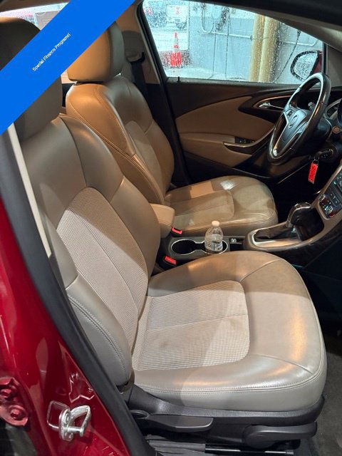 Used 2014 Buick Verano FWD image 33
