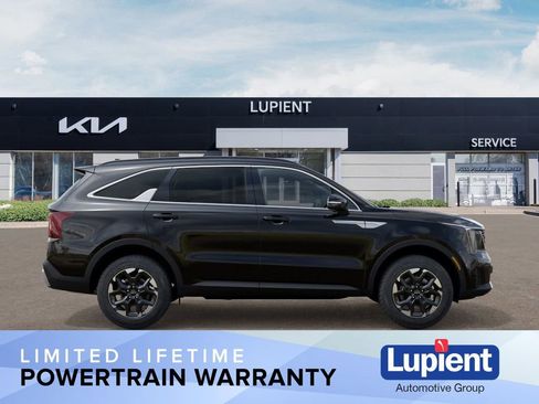 New 2026 Kia Sorento S image 10