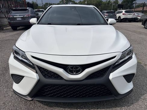 Used 2020 Toyota Camry SE w/ Audio Package AWD/4WD image 2