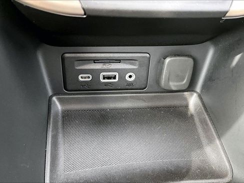 Used 2022 GMC Terrain Denali w/ Denali Premium Package image 32