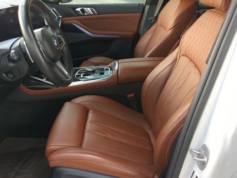 Used 2024 BMW X7 M60i w/ M Sport Professional Package AWD/4WD image 16