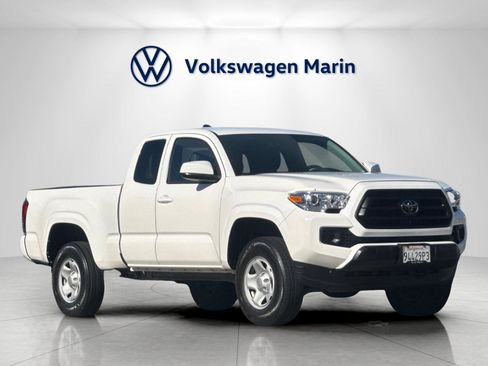 Used 2022 Toyota Tacoma SR image 7