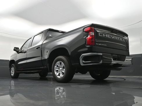 Used 2021 Chevrolet Silverado 1500 LT RWD image 25