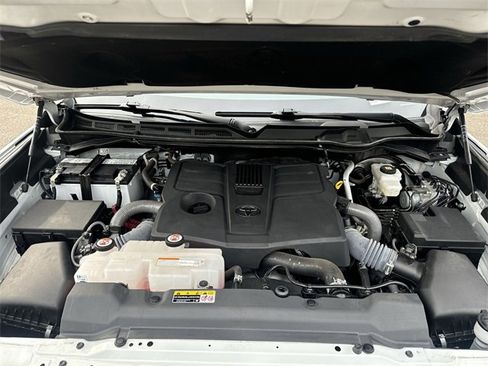 Used 2024 Toyota Tundra SR5 image 28