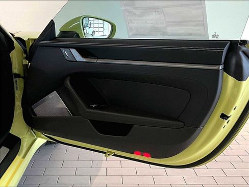 New 2025 Porsche 911 Carrera image 23