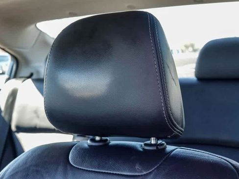 Used 2016 Subaru Legacy 2.5i Limited image 25