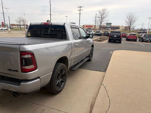 Used 2021 RAM 1500 Big Horn AWD/4WD image 9