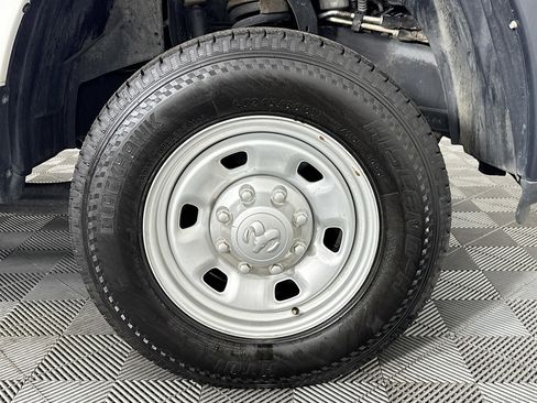 Used 2017 RAM 2500 Tradesman image 28