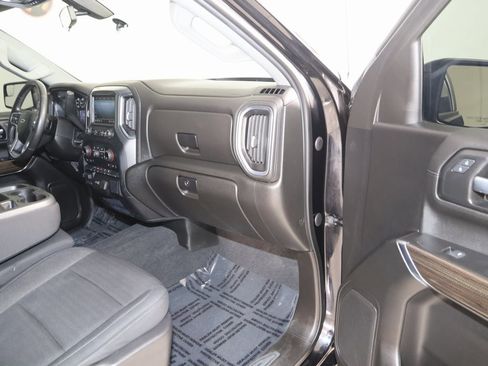 Used 2021 Chevrolet Silverado 1500 RST image 38