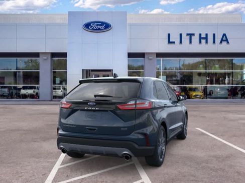 New 2024 Ford Edge Titanium w/ Equipment Group 301A AWD/4WD image 8