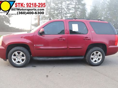Used 2007 GMC Yukon SLT w/ SLT Preferred Equipment Group image 4
