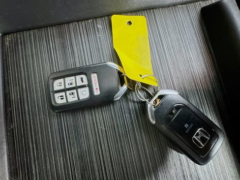 Used 2019 Honda Odyssey EX-L image 43