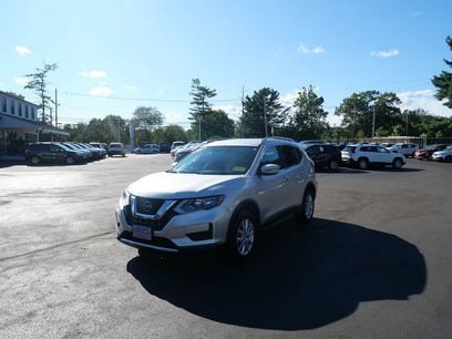 Used 2018 Nissan Rogue SV