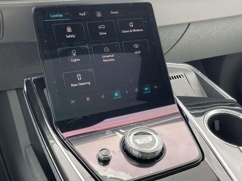 New 2025 Cadillac Escalade IQ Luxury 1 w/ Smart Trailering package image 26