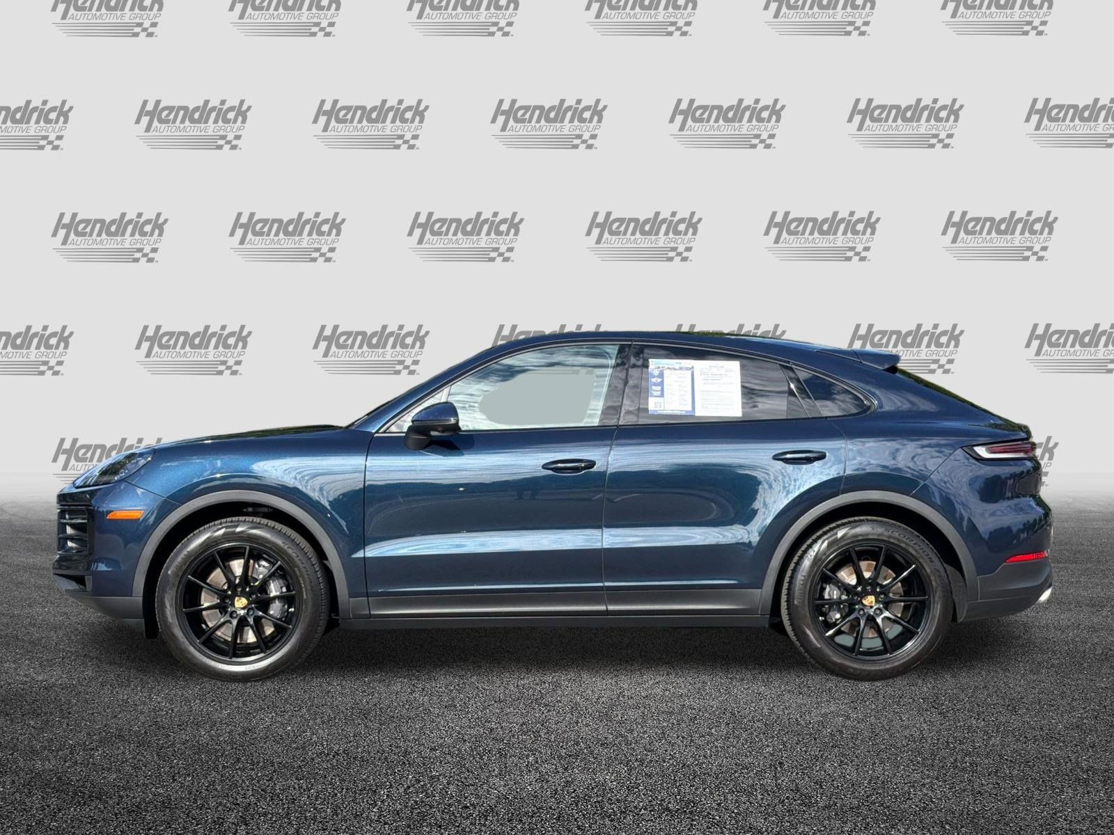 Used 2024 Porsche Cayenne Coupe AWD/4WD image 8