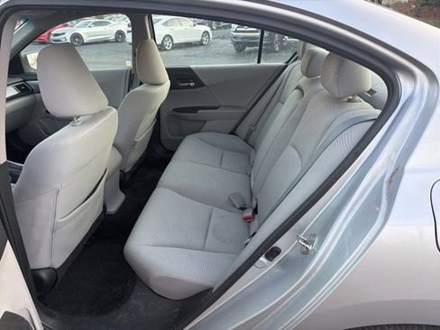 Used 2015 Honda Accord LX image 9