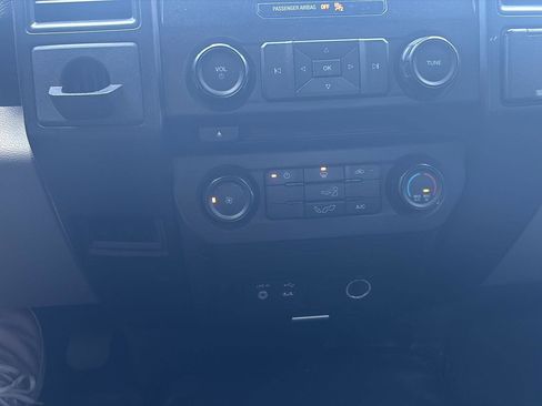 Used 2015 Ford F150 XL w/ Equipment Group 101A Mid RWD image 6